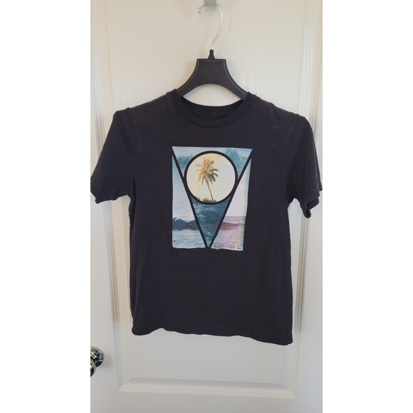 Boy's Quiksilver Graphic Shirt - Picture 1 of 3